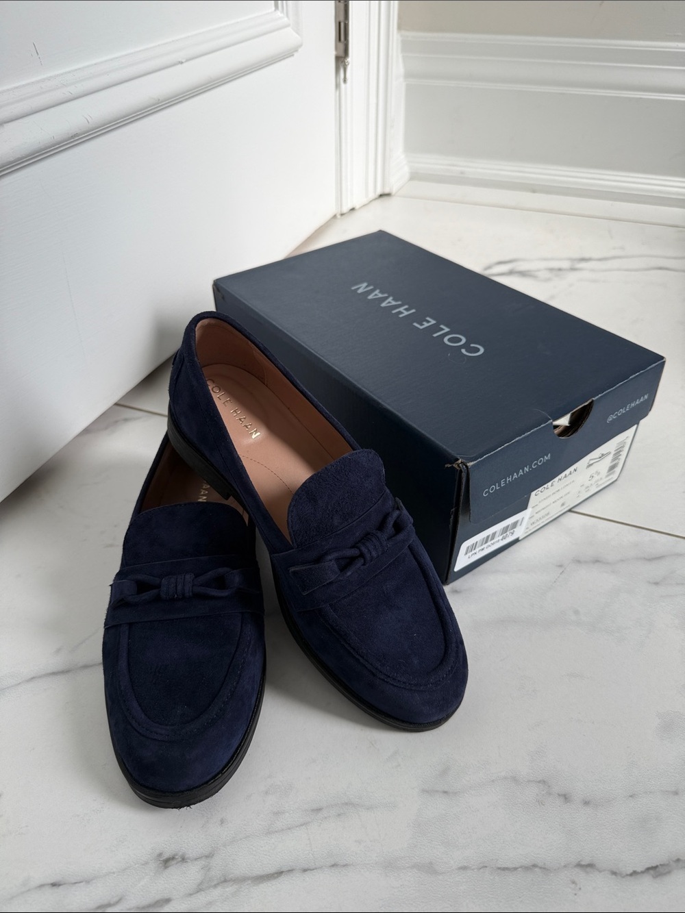 Cole Haan Navy Suede Knot Loafers size 5.5
